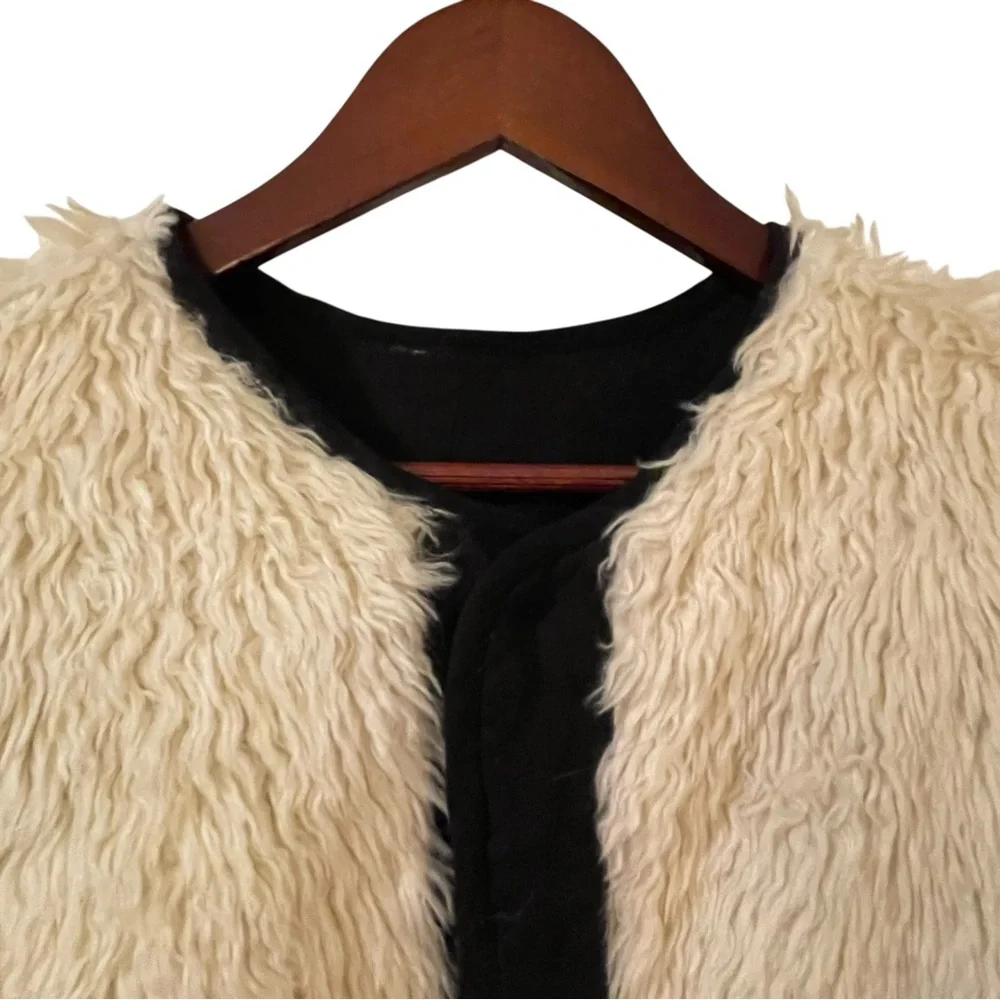 Caron Callahan Tommy Reversible Cropped Jacket Ivory Faux Fur Black Linen Wool M